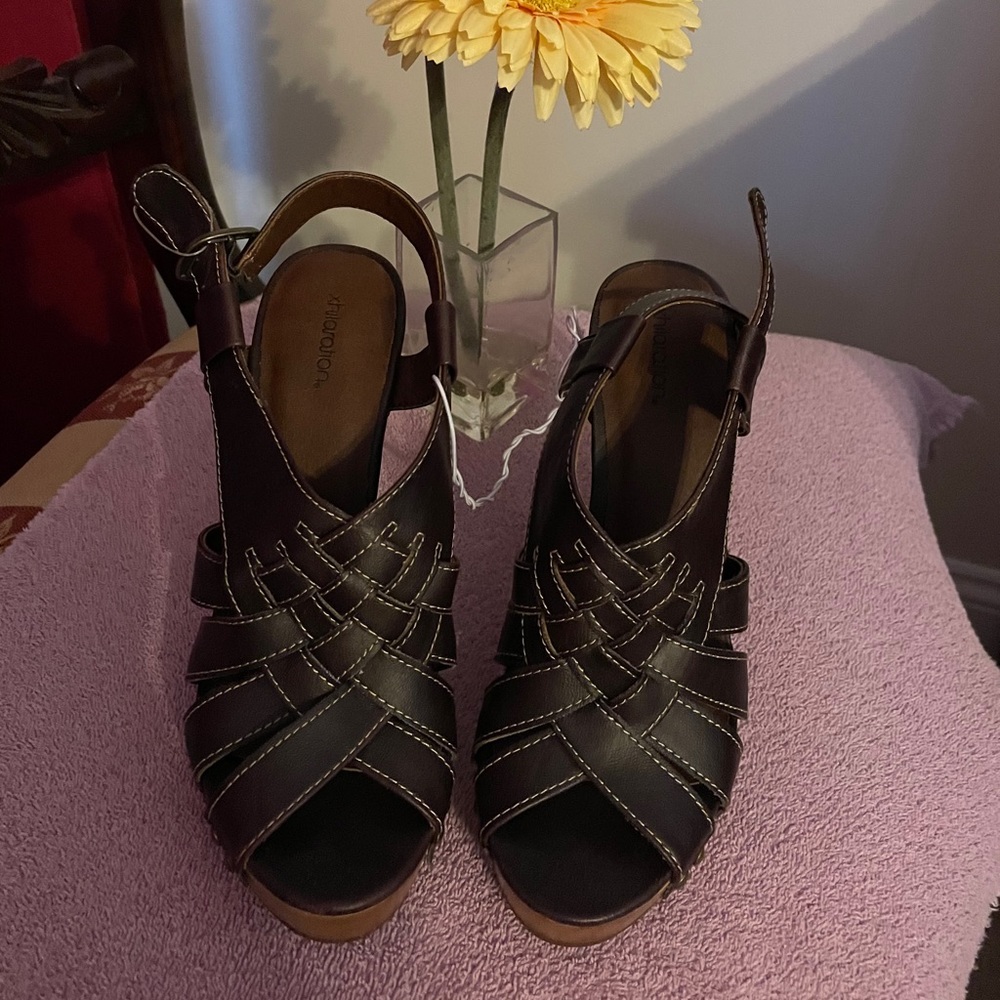 Sandals Brown
